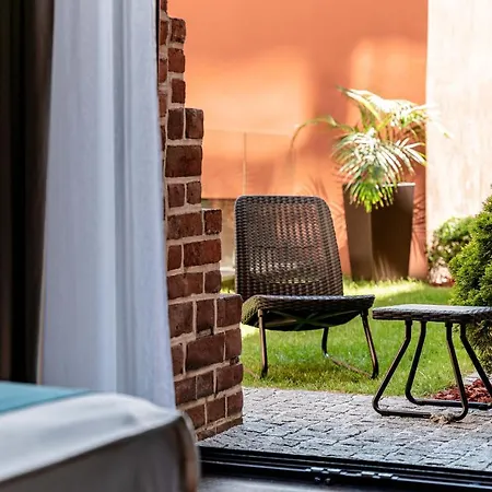 Hotel Great Polonia The Granary La 4*