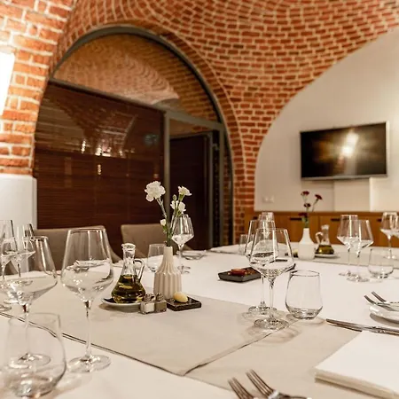 Great Polonia The Granary La 5* Wroclaw