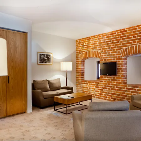 Great Polonia The Granary La Otel 5*