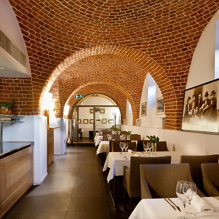 Great Polonia The Granary La Hotell 5*