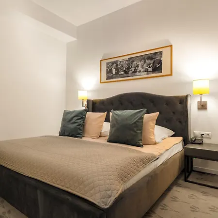 מלון Great Polonia The Granary La