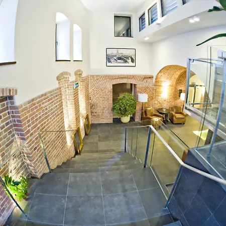 Отель Great Polonia The Granary La 5*