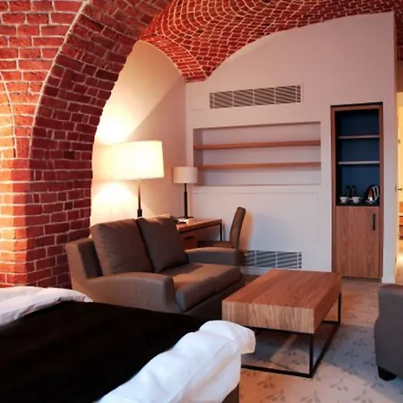 Great Polonia The Granary La Отель 5*